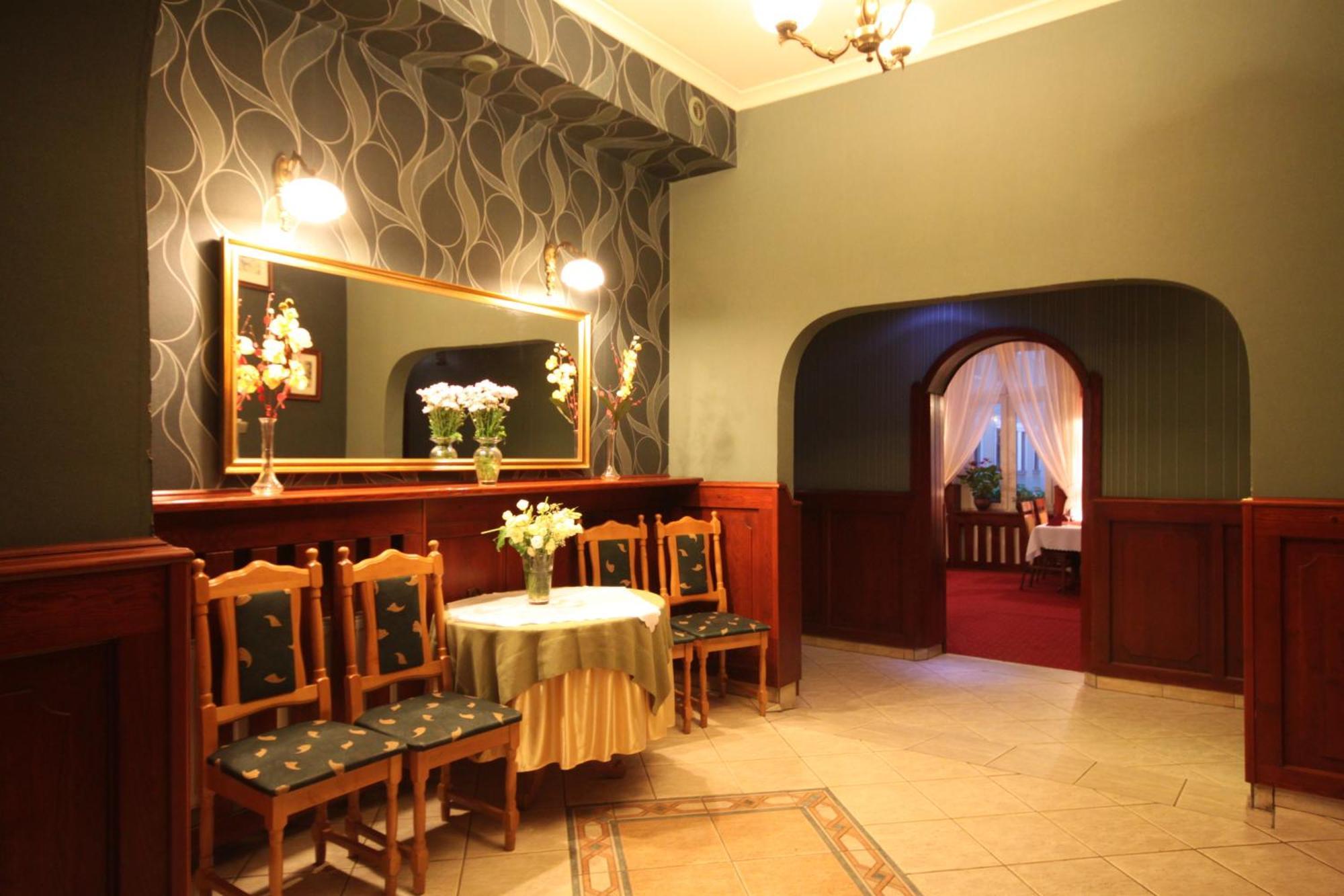 Hotel Atena Słupsk Exterior foto