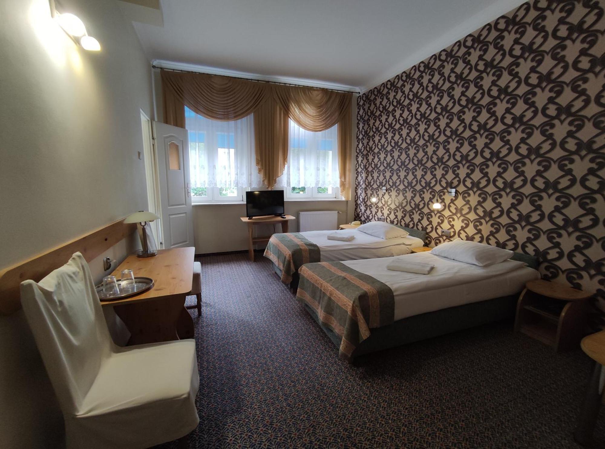 Hotel Atena Słupsk Exterior foto